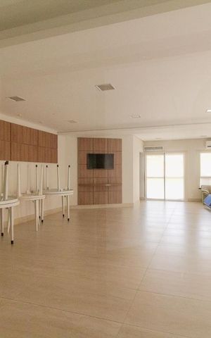 Apartamento à venda com 155m², 4 quartos e 3 vagas Apartamento à venda com 155m², 4 quartos e 3 vagasÁrea comum - Salão de festas