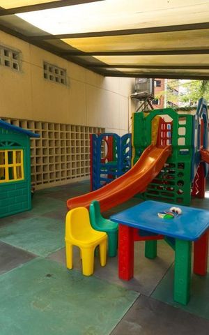 Apartamento à venda com 155m², 4 quartos e 3 vagas Apartamento à venda com 155m², 4 quartos e 3 vagasÁrea comum - Playground