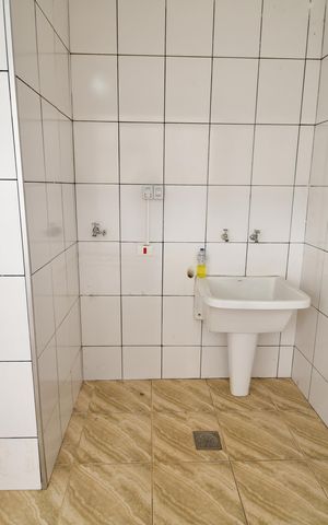 Casa à venda com 400m², 4 quartos e 4 vagasÁrea de Serviço