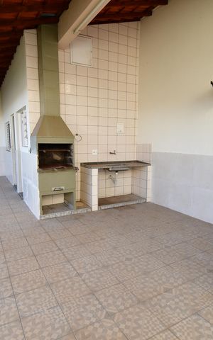 Casa à venda com 400m², 4 quartos e 4 vagasVaranda gourmet