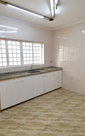 Casa à venda com 400m², 4 quartos e 4 vagasCozinha