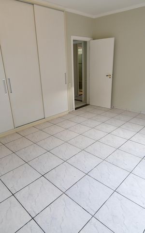 Casa à venda com 400m², 4 quartos e 4 vagasQuarto 2 - Suíte