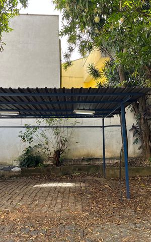 Casa à venda com 170m², 3 quartos e 2 vagas Casa à venda com 170m², 3 quartos e 2 vagasGaragem