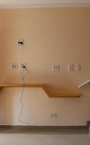 Casa à venda com 170m², 3 quartos e 2 vagasSala