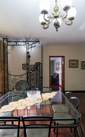 Casa para alugar com 223m², 3 quartos e 4 vagas Casa para alugar com 223m², 3 quartos e 4 vagasSala