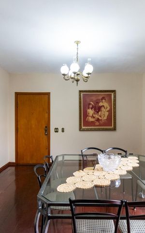 Casa para alugar com 223m², 3 quartos e 4 vagas Casa para alugar com 223m², 3 quartos e 4 vagasSala