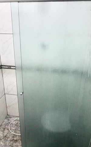 Casa para alugar com 230m², 4 quartos e 1 vaga Casa para alugar com 230m², 4 quartos e 1 vagaBanheiro 2