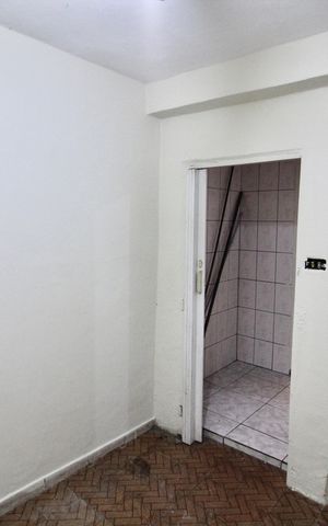 Casa para alugar com 230m², 4 quartos e 1 vaga Casa para alugar com 230m², 4 quartos e 1 vagaQuarto 1