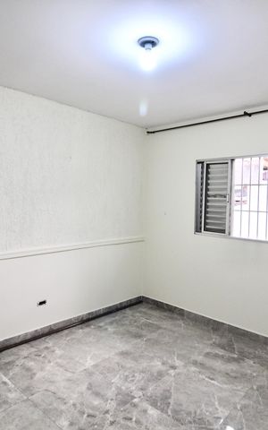 Casa para alugar com 230m², 4 quartos e 1 vaga Casa para alugar com 230m², 4 quartos e 1 vagaQuarto 2