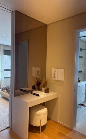 Apartamento à venda com 327m², 4 quartos e 4 vagas Apartamento à venda com 327m², 4 quartos e 4 vagasBanheiro