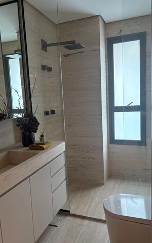 Apartamento à venda com 327m², 4 quartos e 4 vagas Apartamento à venda com 327m², 4 quartos e 4 vagasBanheiro