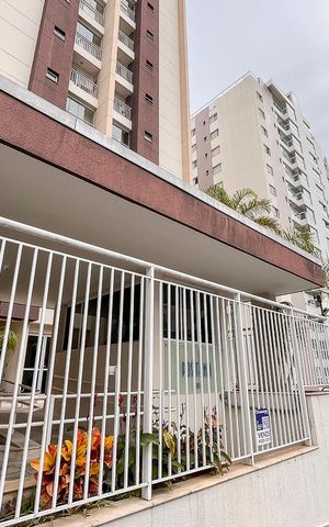Apartamento à venda com 105m², 3 quartos e 3 vagasFachada + plaquinha