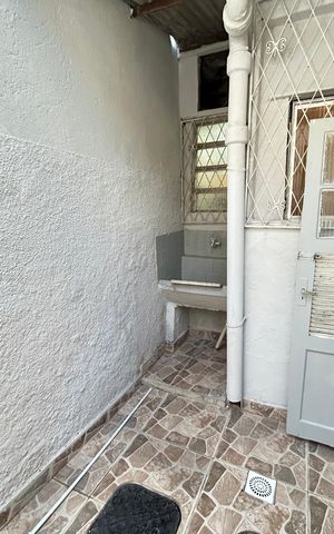 Casa para alugar com 70m², 2 quartos e sem vagaÁrea de Serviço