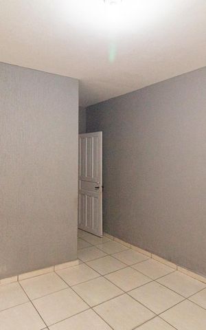 Casa para alugar com 50m², 1 quarto e sem vaga