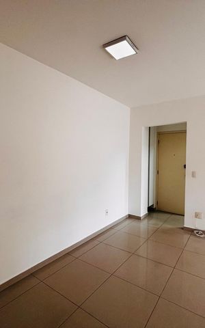 Apartamento à venda com 78m², 3 quartos e 2 vagas Apartamento à venda com 78m², 3 quartos e 2 vagasSala