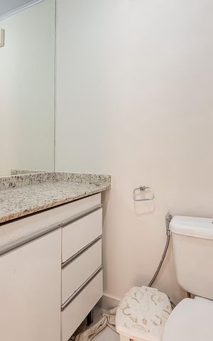 Apartamento à venda com 50m², 2 quartos e 1 vaga Apartamento à venda com 50m², 2 quartos e 1 vagaBanheiro