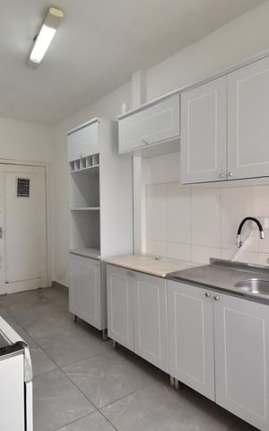 Apartamento à venda com 80m², 2 quartos e 1 vagaCozinha