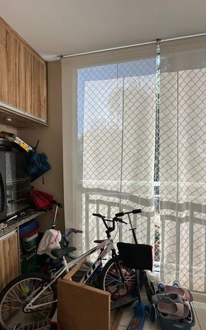 Apartamento à venda com 80m², 3 quartos e 1 vaga Apartamento à venda com 80m², 3 quartos e 1 vagaVaranda da Sala