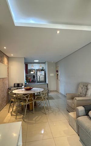 Apartamento à venda com 80m², 3 quartos e 1 vaga Apartamento à venda com 80m², 3 quartos e 1 vagaSala