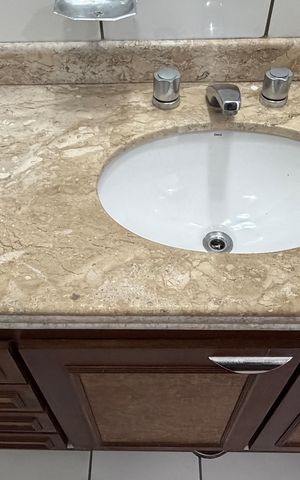 Apartamento para alugar com 75m², 2 quartos e 2 vagasBanheiro Social