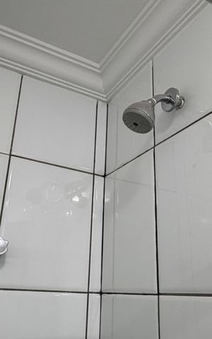 Apartamento para alugar com 75m², 2 quartos e 2 vagasBanheiro da Suíte