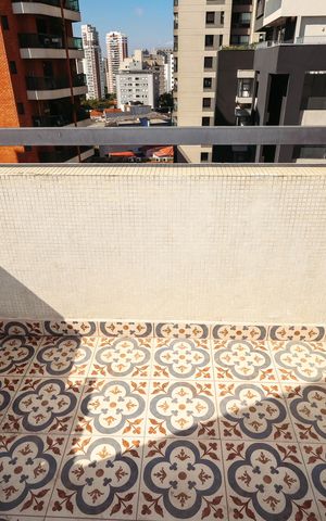 Apartamento para alugar com 78m², 1 quarto e 2 vagasVaranda