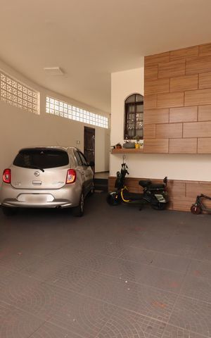 Casa para alugar com 215m², 4 quartos e 2 vagasGaragem