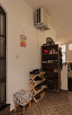Casa para alugar com 215m², 4 quartos e 2 vagasEntrada
