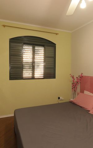 Casa para alugar com 215m², 4 quartos e 2 vagasQuarto 2