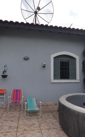 Casa para alugar com 215m², 4 quartos e 2 vagasVaranda