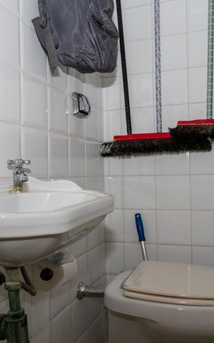 Apartamento à venda com 307m², 4 quartos e 4 vagas Apartamento à venda com 307m², 4 quartos e 4 vagasLavanderia