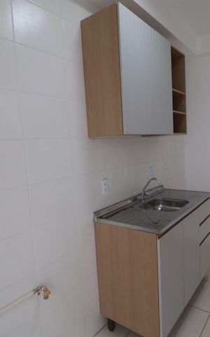 Apartamento para alugar com 49m², 2 quartos e 1 vagaCozinha 
