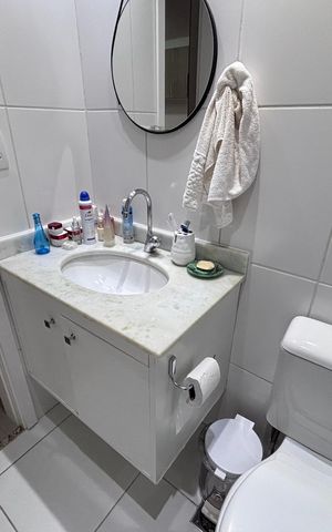 Apartamento à venda com 78m², 2 quartos e 1 vaga Apartamento à venda com 78m², 2 quartos e 1 vagaBanheiro