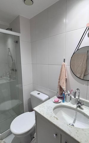 Apartamento à venda com 78m², 2 quartos e 1 vaga Apartamento à venda com 78m², 2 quartos e 1 vagaBanheiro