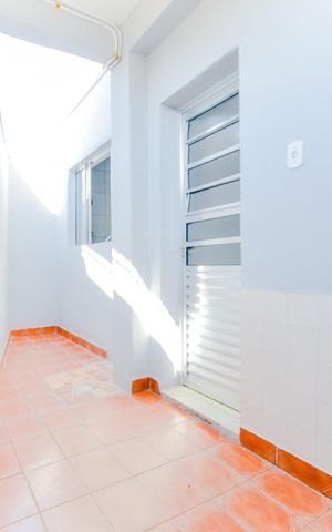 Casa para alugar com 60m², 1 quarto e sem vagaÁrea de Serviço
