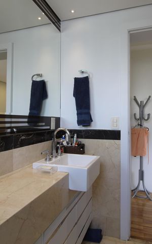 Apartamento à venda com 298m², 3 quartos e 5 vagasBanheiro da Suíte 2