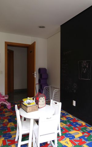 Apartamento à venda com 298m², 3 quartos e 5 vagasÁrea Comum - Brinquedoteca