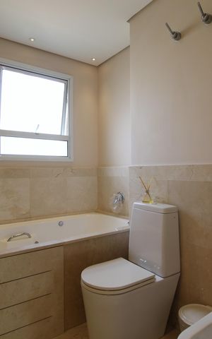 Apartamento à venda com 298m², 3 quartos e 5 vagasBanheiro da Suíte 3