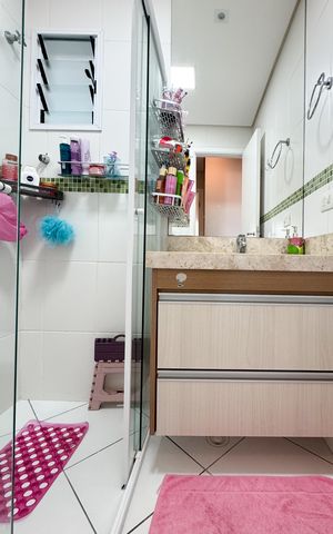 Apartamento à venda com 91m², 3 quartos e 2 vagas Apartamento à venda com 91m², 3 quartos e 2 vagasBanheiro Social