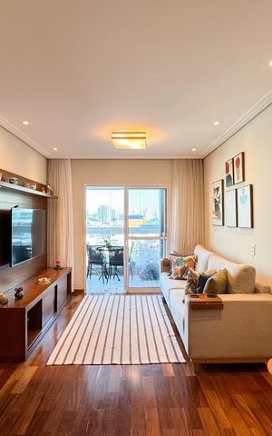 Apartamento à venda com 91m², 3 quartos e 2 vagas Apartamento à venda com 91m², 3 quartos e 2 vagasSala