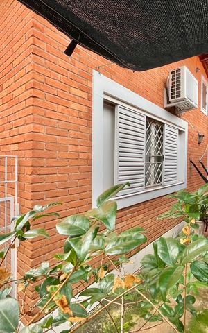 Casa para alugar com 232m², 3 quartos e 3 vagas Casa para alugar com 232m², 3 quartos e 3 vagasQuintal