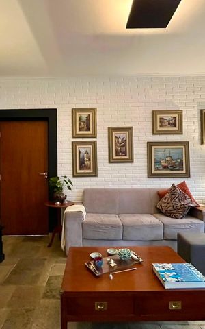 Casa para alugar com 232m², 3 quartos e 3 vagas Casa para alugar com 232m², 3 quartos e 3 vagasSala 3