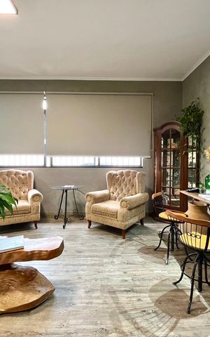 Casa para alugar com 232m², 3 quartos e 3 vagas Casa para alugar com 232m², 3 quartos e 3 vagasSala 1