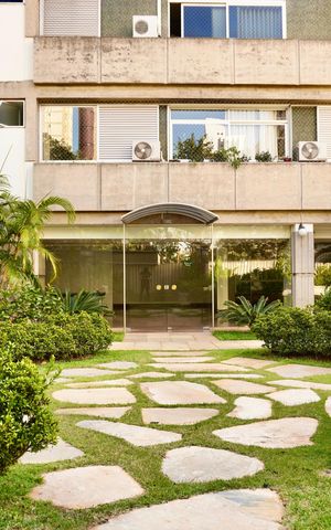 Apartamento para alugar com 320m², 4 quartos e 4 vagas Apartamento para alugar com 320m², 4 quartos e 4 vagasÁrea comum - Jardim
