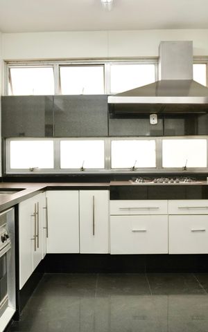 Apartamento para alugar com 320m², 4 quartos e 4 vagas Apartamento para alugar com 320m², 4 quartos e 4 vagasCozinha