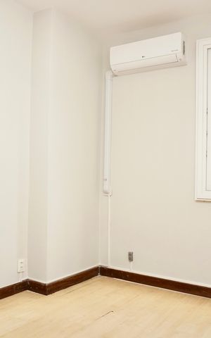 Apartamento para alugar com 320m², 4 quartos e 4 vagas Apartamento para alugar com 320m², 4 quartos e 4 vagasSuíte 3