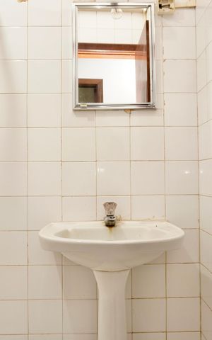 Apartamento para alugar com 320m², 4 quartos e 4 vagas Apartamento para alugar com 320m², 4 quartos e 4 vagasBanheiro de serviço