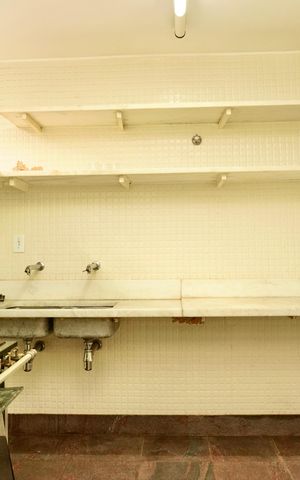 Apartamento para alugar com 320m², 4 quartos e 4 vagas Apartamento para alugar com 320m², 4 quartos e 4 vagasÁrea comum - Salão de festas