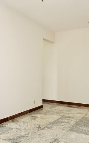 Apartamento para alugar com 320m², 4 quartos e 4 vagas Apartamento para alugar com 320m², 4 quartos e 4 vagasSala 2
