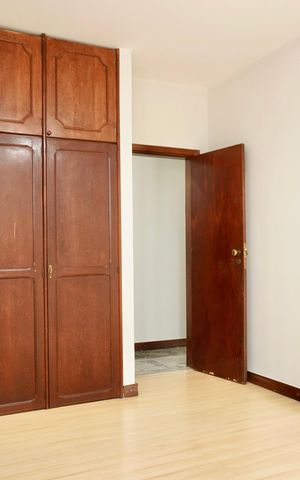 Apartamento para alugar com 320m², 4 quartos e 4 vagas Apartamento para alugar com 320m², 4 quartos e 4 vagasSuíte 1